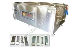 > </div>
<div class=